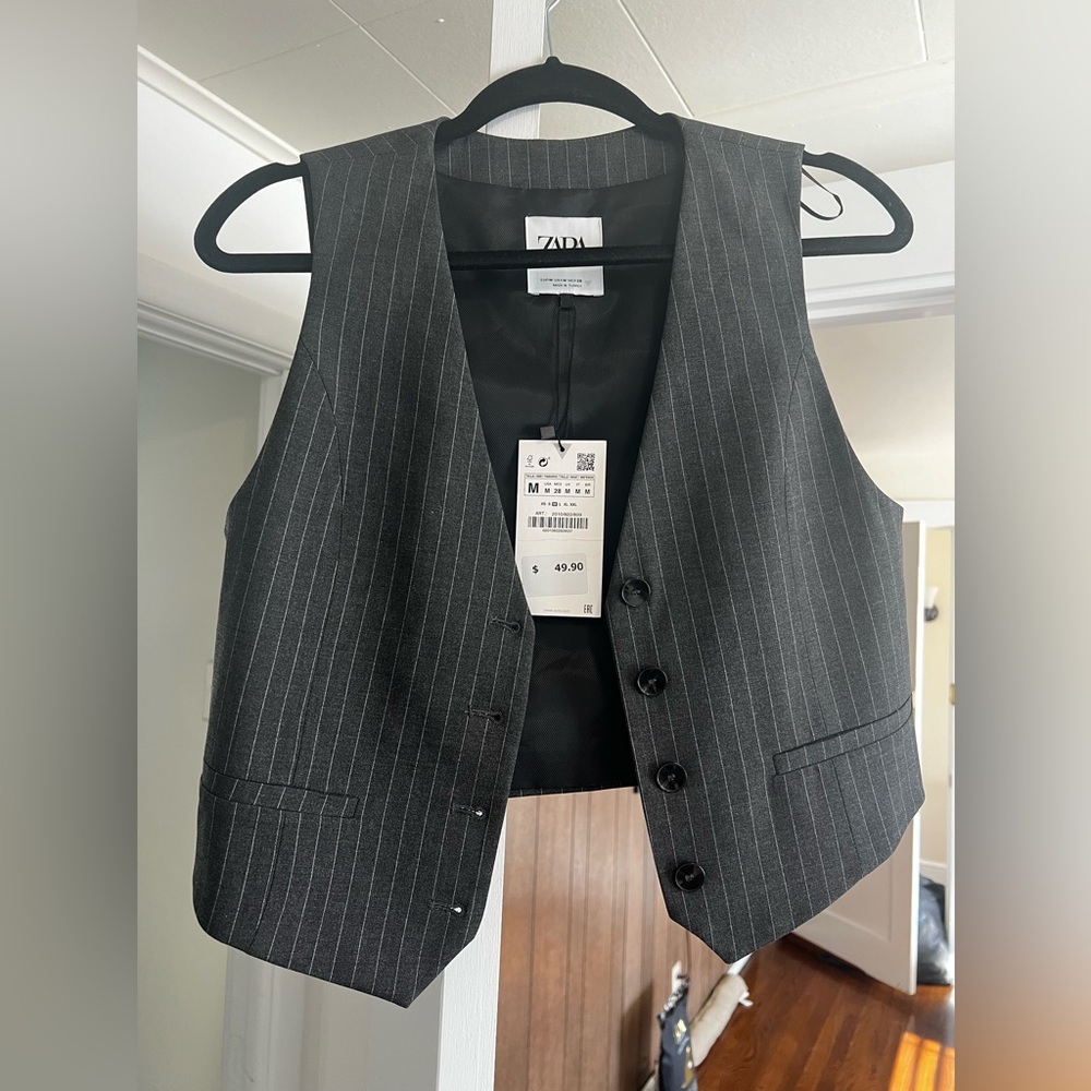 ZARA SLEEVELESS BLAZER - SIZE MEDIUM - GREY/BLACK STRIPE